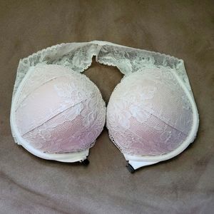 2 for 30$ Victorias Secret Strapless Bra